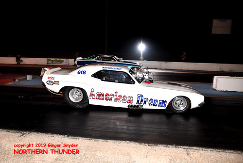 Larry Bradford - 'American Dream' (near lane) vs Jordan Ballew - 'Ballew Thunder' (far lane)